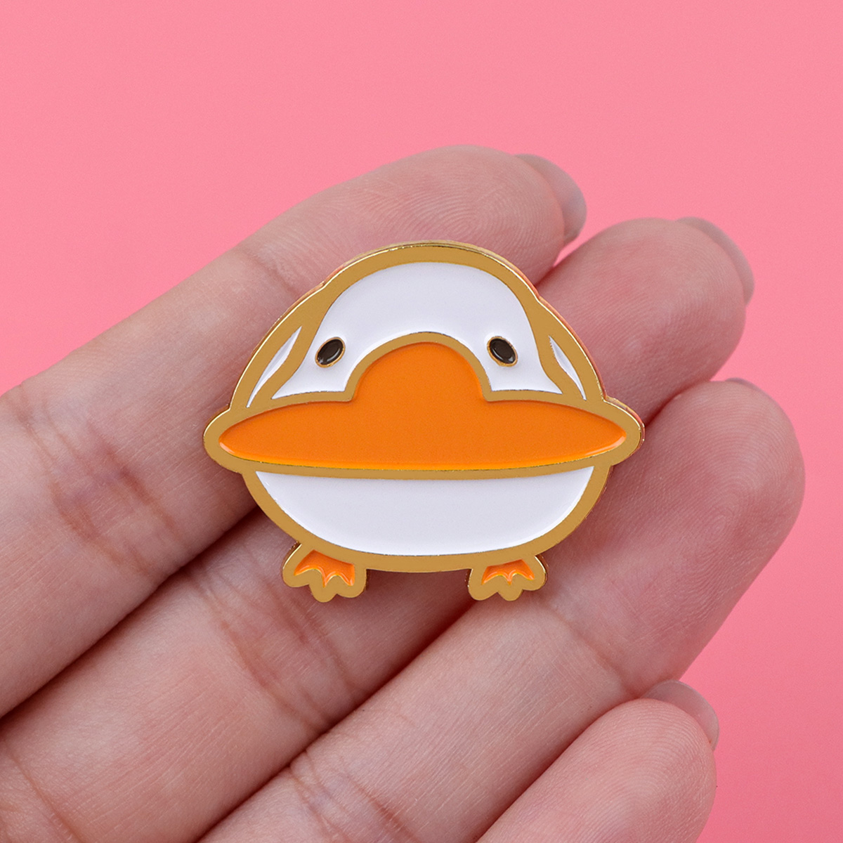Pin Enamel Lembut Bentuk Paus  - Tuxedo Lapel Pin ulasan dan harga