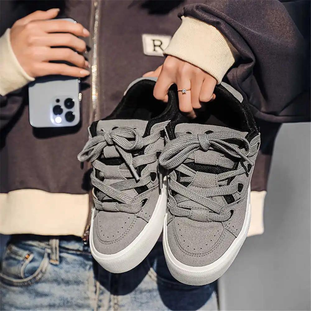 Sepatu bot krem wanita, dengan - Formal Men Daily Wear Slippers ulasan dan harga