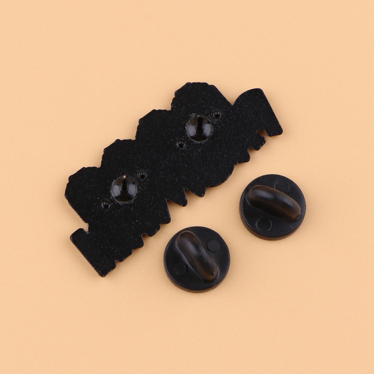 Bros Pin Game Pac-Man, Pin Ena - Tuxedo Lapel Pin ulasan dan harga